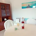 Like Apartment *