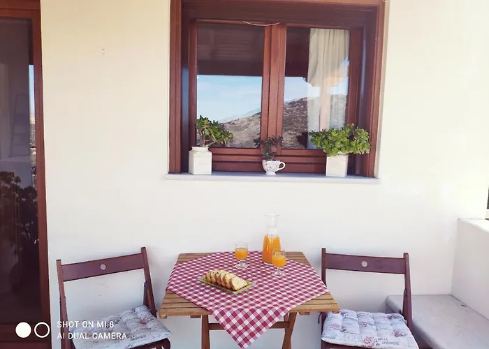 Like Lägenhet Filótion